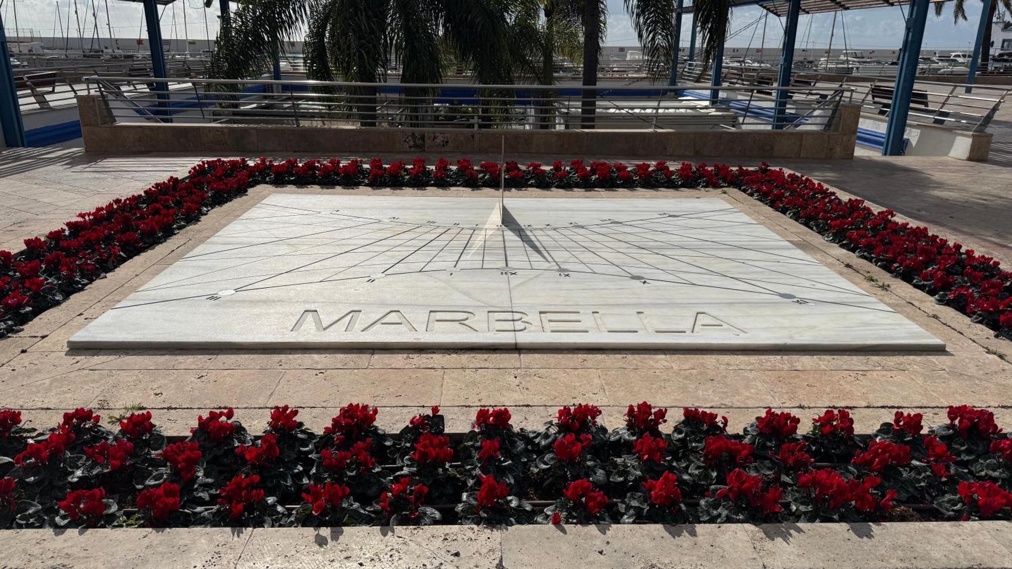 דירות מארבלה Oasis Jacuzzi Retreat מראה חיצוני תמונה